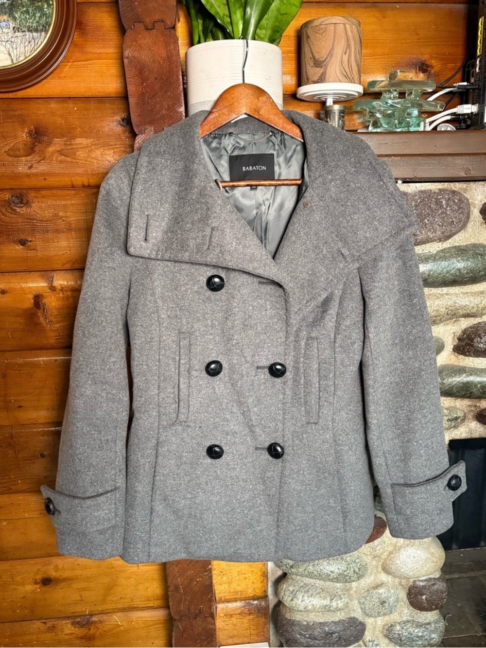 Aritzia Babaton Wool Cashmere Double Breasted Peacoat Grey M Jacket Coat Winter